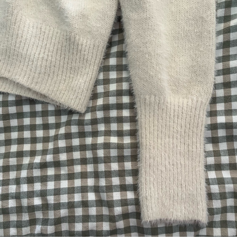 Fuzzy Cardigan - Picture 8 of 13